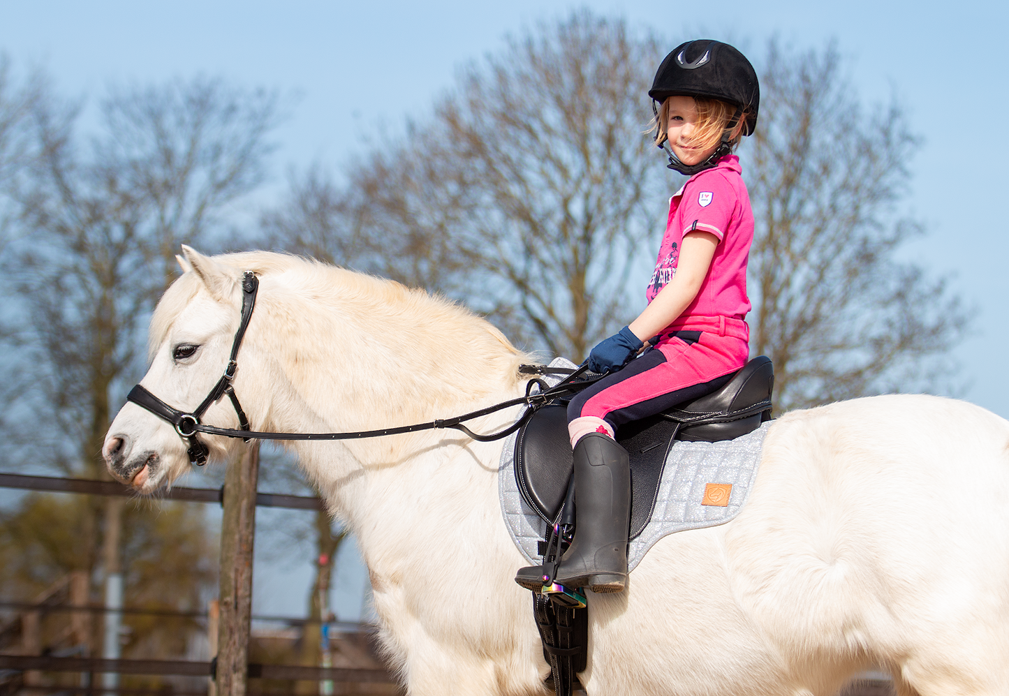 Edix EDIX Elore Kids treeless dressage saddle