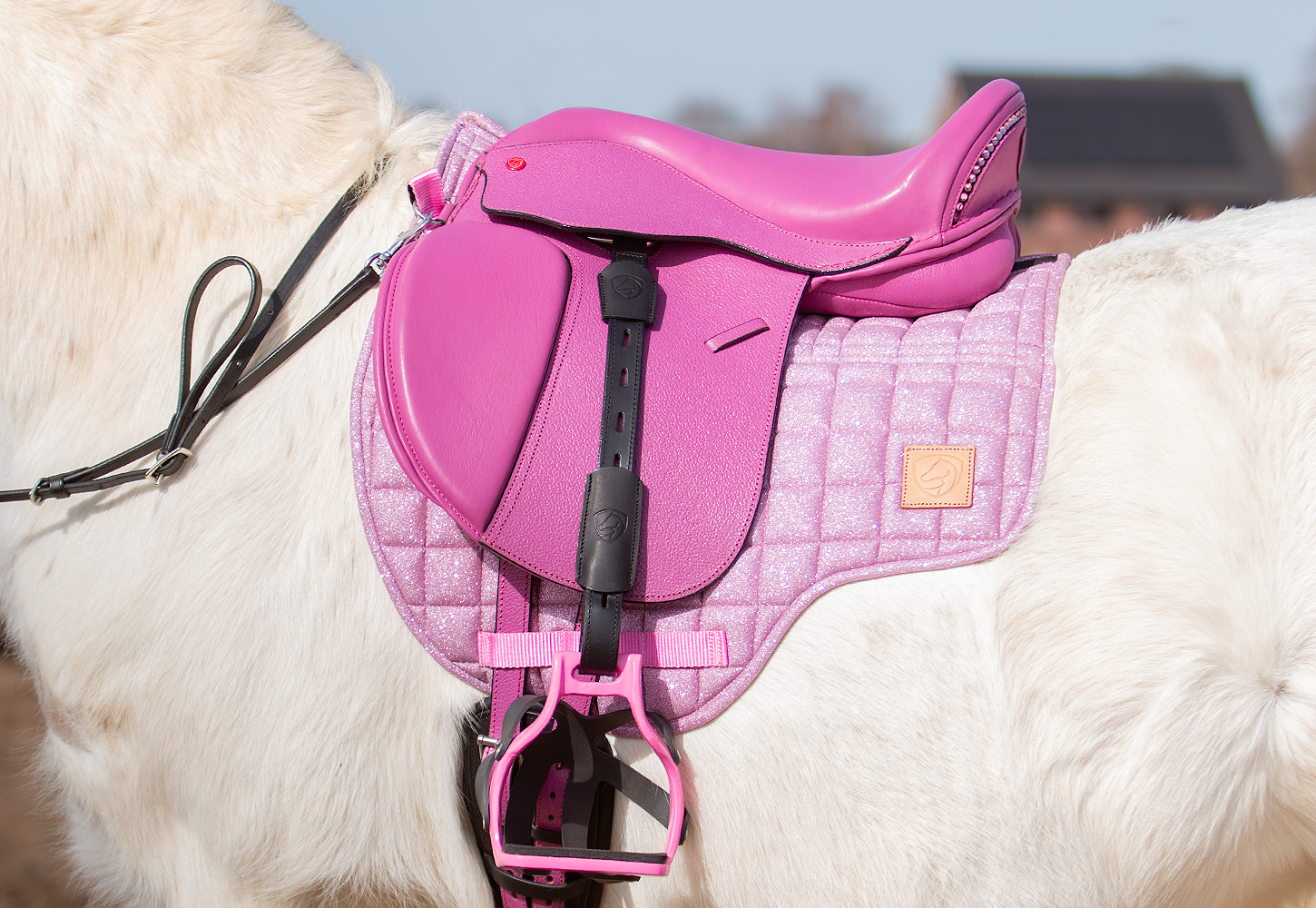 Edix EDIX Elore Kids treeless dressage saddle