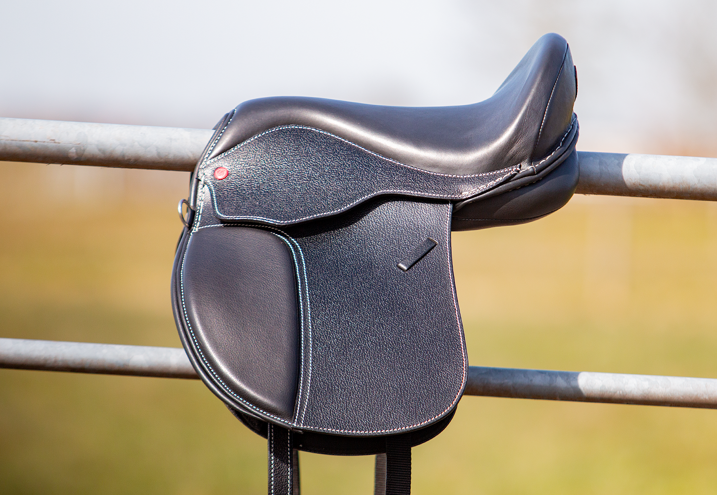Edix EDIX Elore Kids treeless dressage saddle