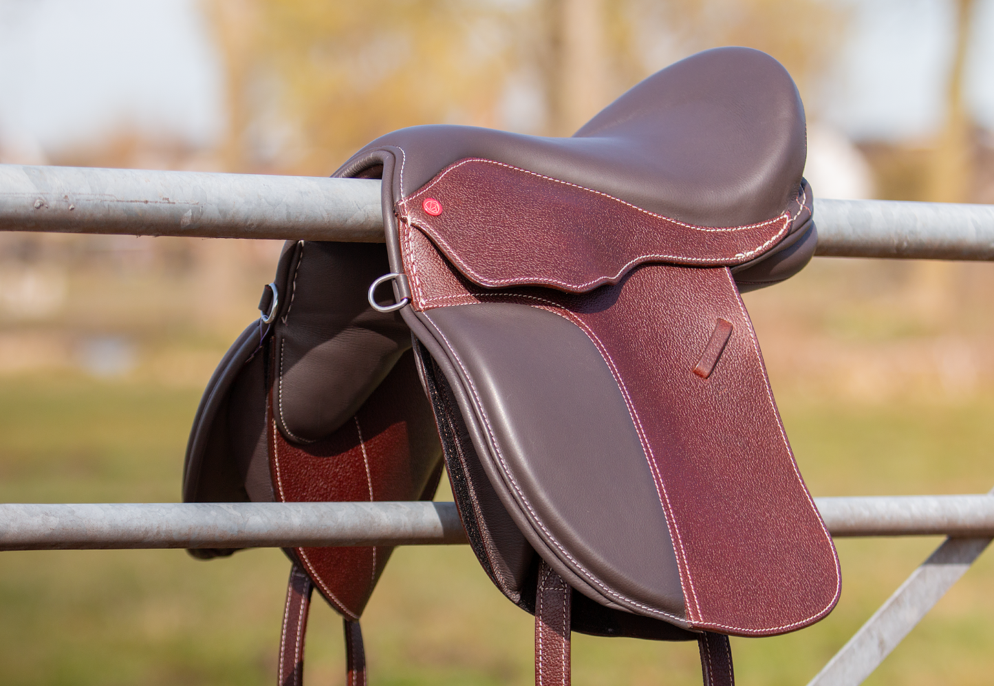 Edix EDIX Elore Kids treeless dressage saddle