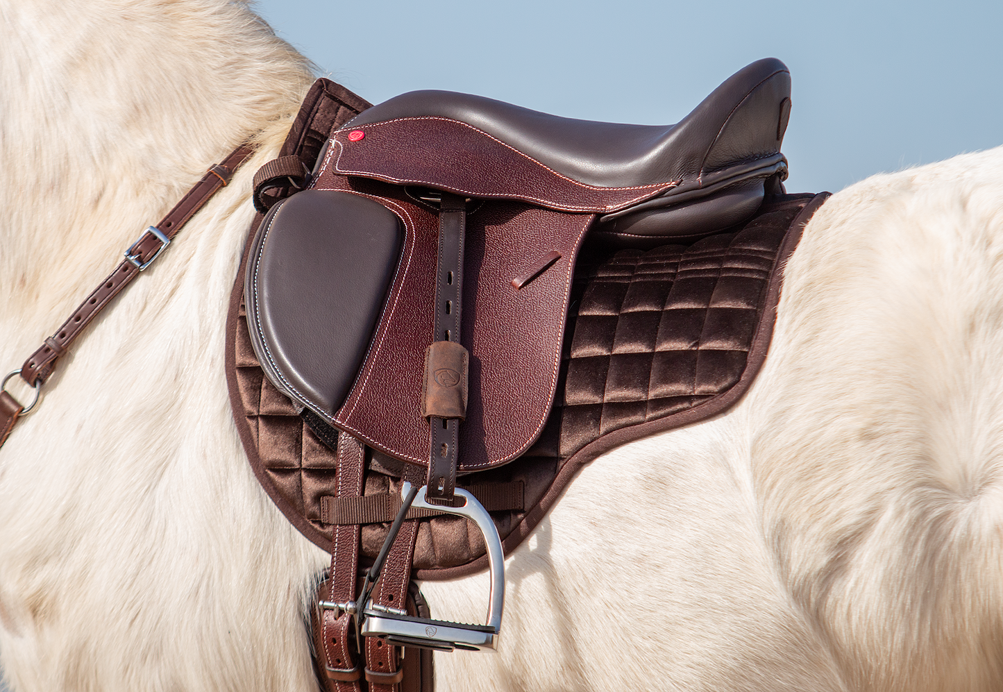 Edix EDIX Elore Kids treeless dressage saddle